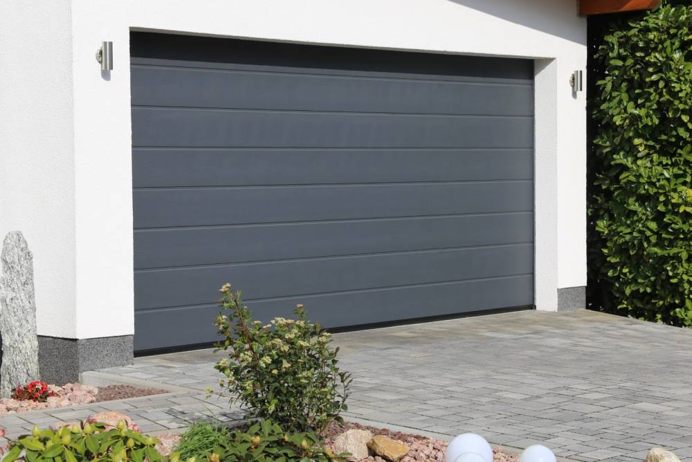 Porte de garage à Yonne